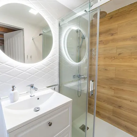 Apartment Promenada Domek Nad Jeziorem Mikolajki (Mragowo)